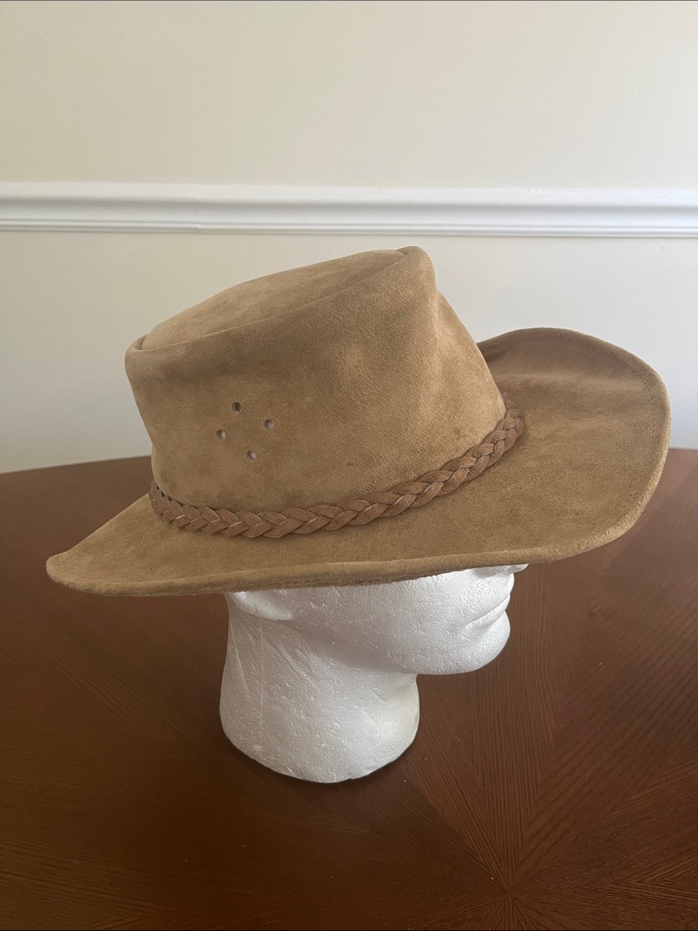 Walkabout Hat Real Tan Leather Braided Band Size Medium Unisex
